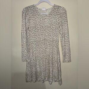 🎄GAP Kids Animal print Cream and Tan Sweater dress